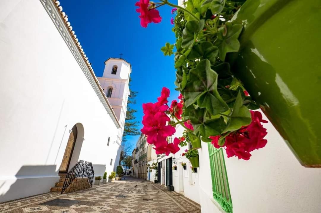 Atico En Mar De Nerja Apartment Exterior photo